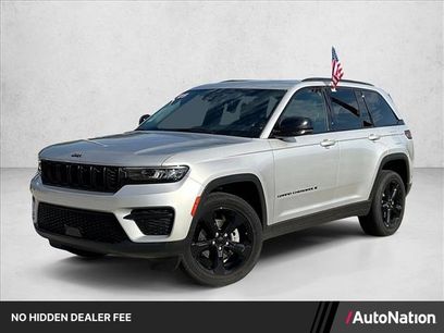 New 2025 Jeep Grand Cherokee Altitude