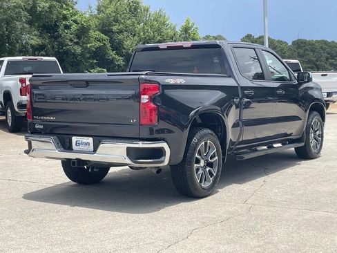 Used 2024 Chevrolet Silverado 1500 LT AWD/4WD image 4