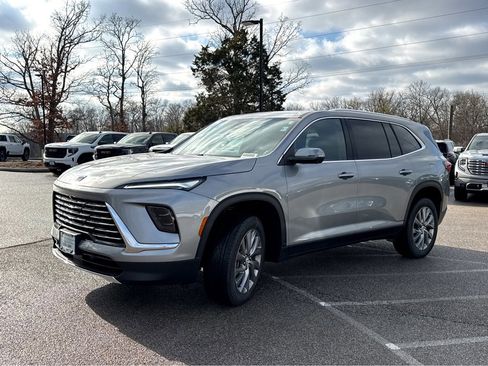 New 2026 Buick Enclave Preferred image 4