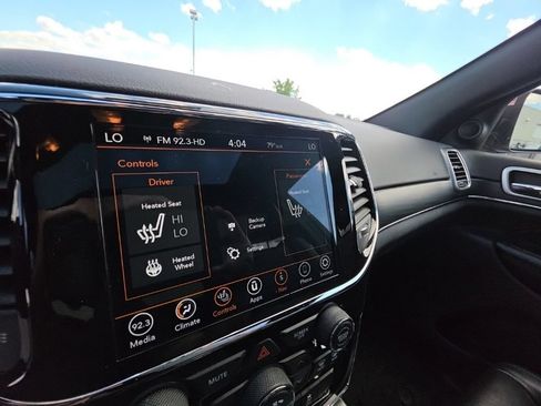 Used 2021 Jeep Grand Cherokee Limited AWD/4WD image 22