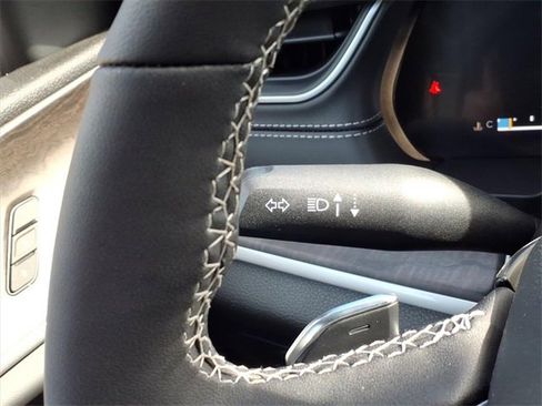 New 2025 Jeep Grand Cherokee L Limited image 29