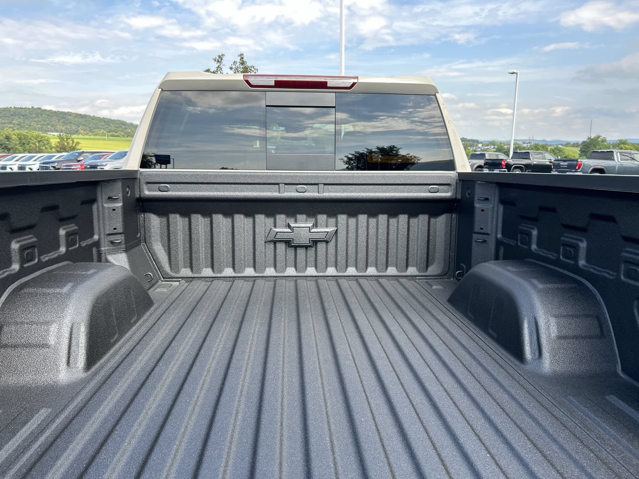 New 2026 Chevrolet Silverado 1500 RST AWD/4WD image 9