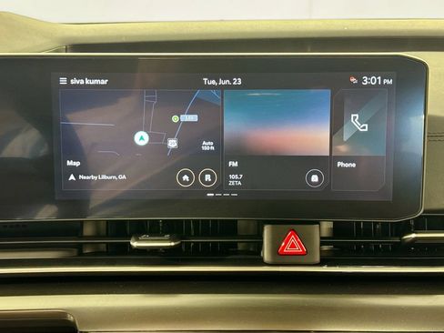 Used 2025 Kia Carnival SX Prestige FWD image 15