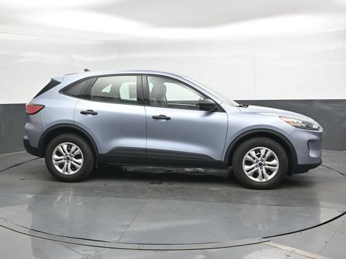 Used 2022 Ford Escape S AWD/4WD image 5