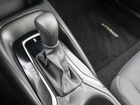 Used 2024 Toyota Corolla LE image 20