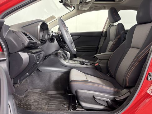 Used 2020 Subaru Crosstrek 2.0i Premium w/ Moonroof Package 1 AWD/4WD image 6
