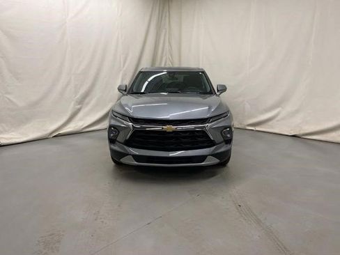 Certified 2025 Chevrolet Blazer LT image 3