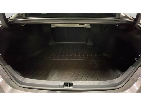 Used 2023 Toyota Camry XSE image 16