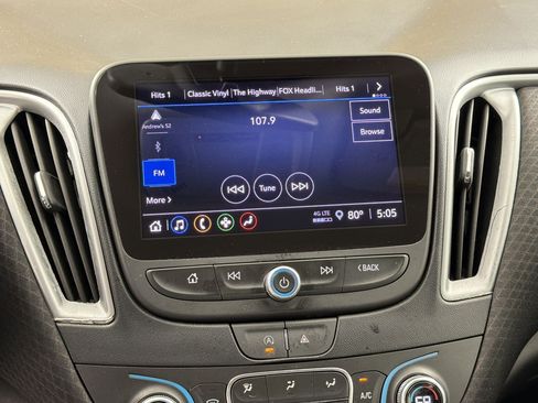 Used 2023 Chevrolet Malibu LT FWD image 22