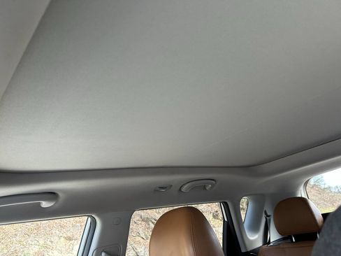 Used 2016 Kia Soul ! w/ Premium Package image 28