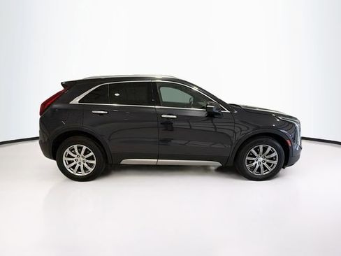 Used 2023 Cadillac XT4 Premium Luxury w/ Technology Package image 8