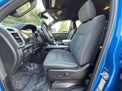 Used 2021 RAM 1500 Big Horn AWD/4WD image 12