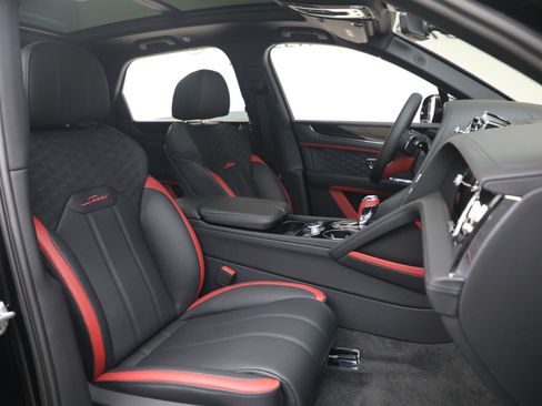 New 2026 Bentley Bentayga Speed AWD/4WD image 24