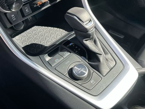 Used 2025 Toyota RAV4 XSE image 20