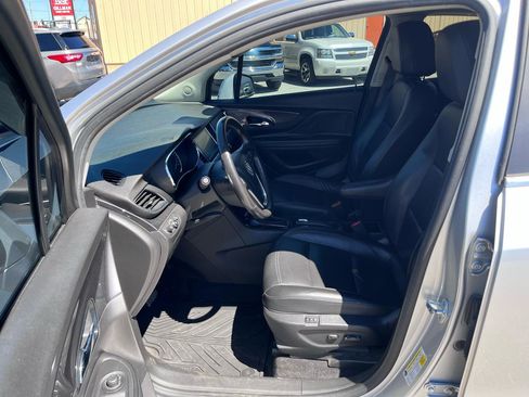 Used 2019 Buick Encore Essence AWD/4WD image 20