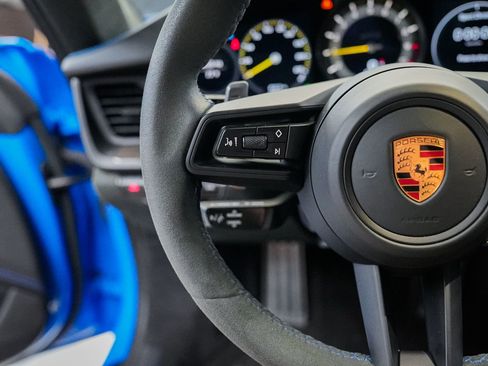 Used 2022 Porsche 911 GT3 RWD image 24
