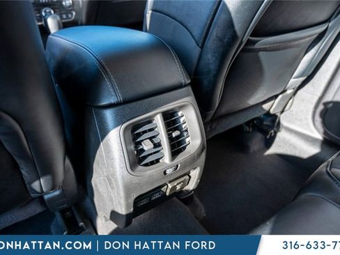 Used 2022 Jeep Cherokee Latitude Lux image 24