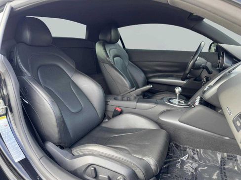 Used 2011 Audi R8 V8 image 37