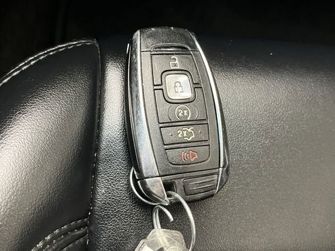 Used 2020 Lincoln MKZ AWD image 26