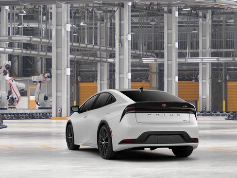 New 2026 Toyota Prius Limited FWD image 9