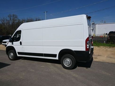 Used 2025 RAM ProMaster 2500 w/ Convenience Group FWD image 44