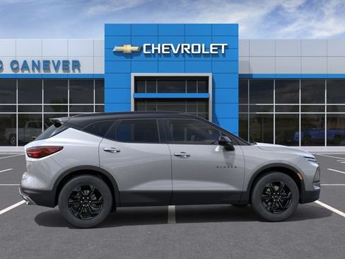 New 2026 Chevrolet Blazer LT w/ Convenience Package AWD/4WD image 6