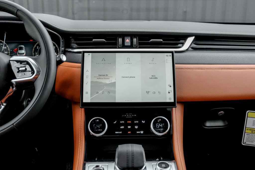 New 2026 Jaguar F-PACE R-Dynamic S AWD/4WD image 18