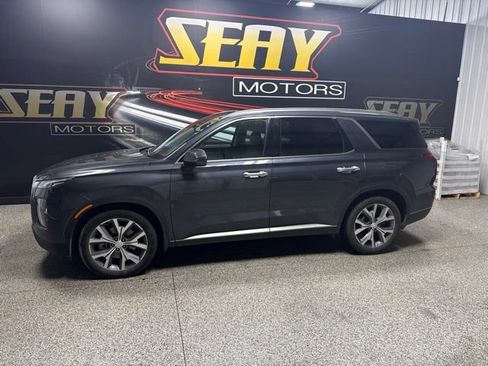Used 2020 Hyundai Palisade SEL FWD image 2