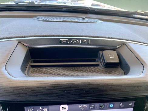 Used 2024 RAM 1500 Laramie image 46