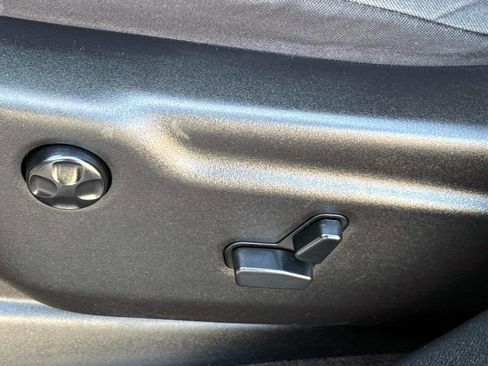 Used 2016 Jeep Grand Cherokee Laredo w/ Quick Order Package 23E image 16