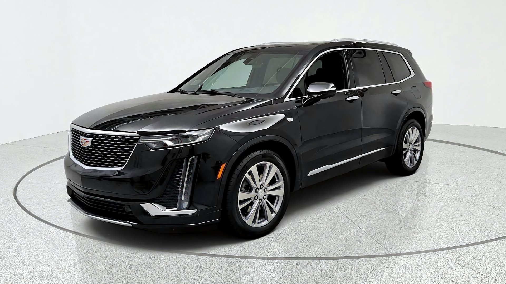 Used 2024 Cadillac XT6 Premium Luxury w/ Technology Package AWD/4WD image 1