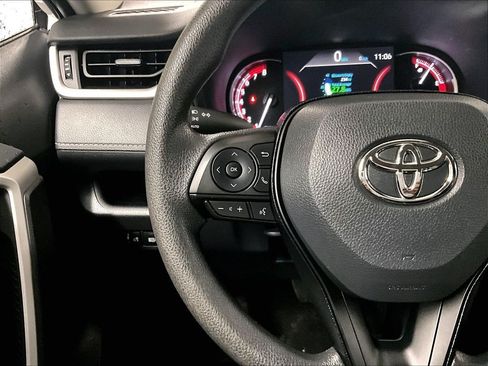 Certified 2025 Toyota RAV4 XLE AWD/4WD image 19