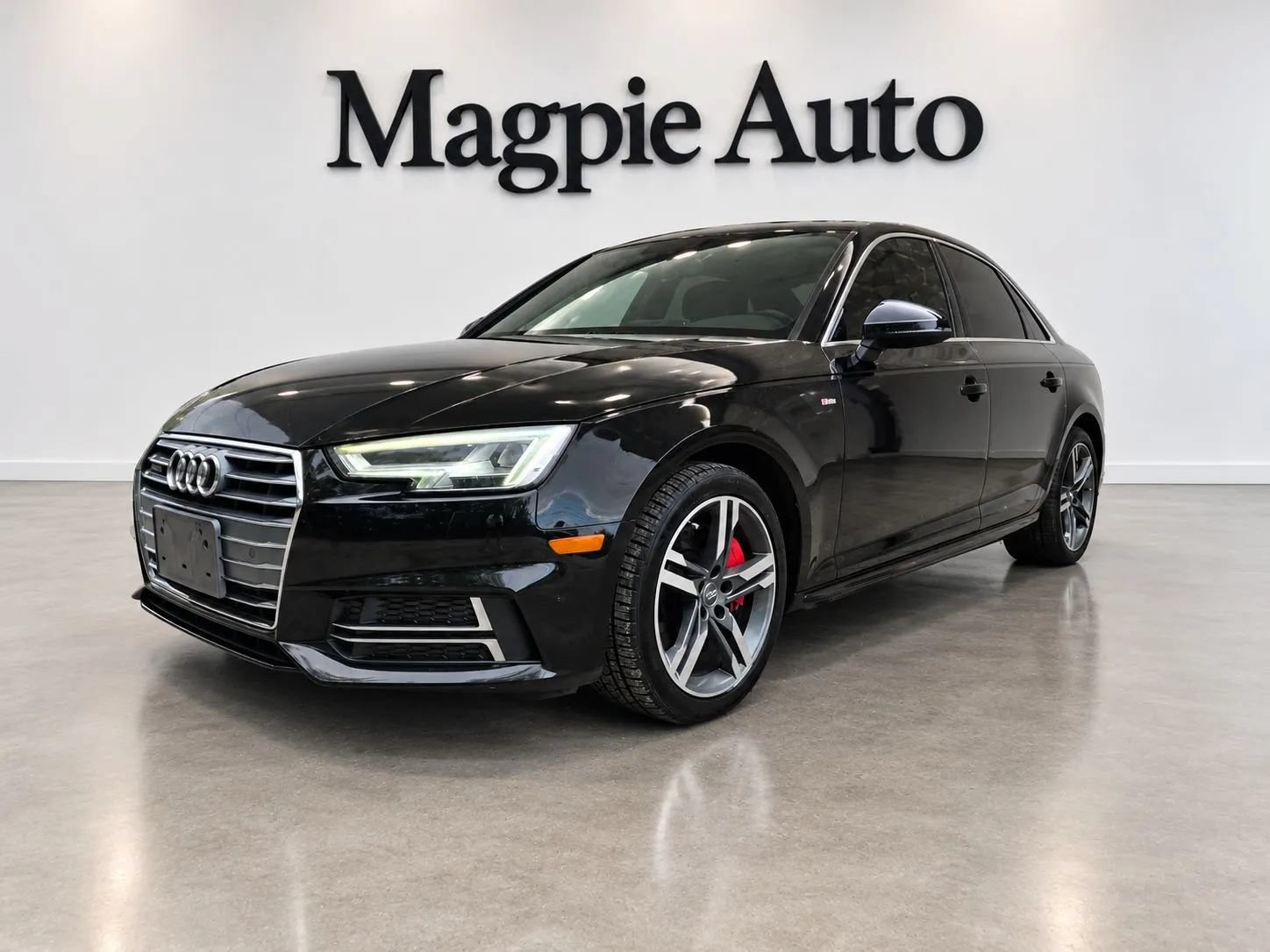 Used 2018 Audi A4 2.0T Premium Plus w/ Premium Plus Package AWD/4WD image 3