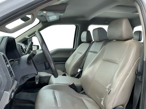 Used 2022 Ford F250 XL w/ Power Equipment Group image 9