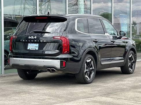 Used 2023 Kia Telluride S w/ S Sunroof Package AWD/4WD image 3