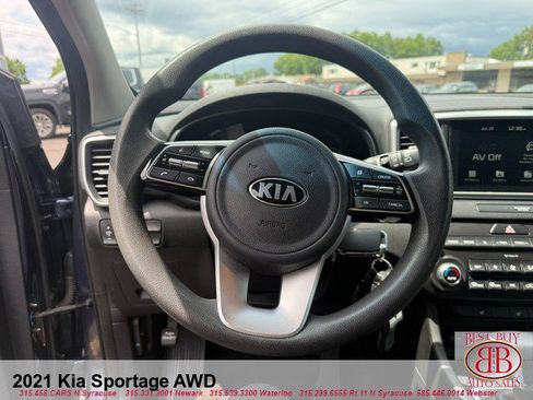 Used 2021 Kia Sportage LX w/ LX AWD Popular Package image 19