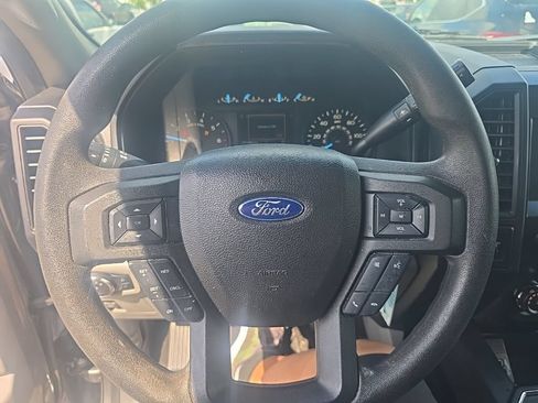 Used 2019 Ford F150 XL w/ Equipment Group 101A Mid AWD/4WD image 14