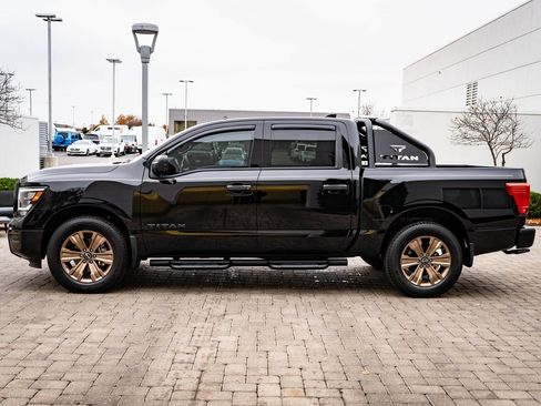 Used 2024 Nissan Titan SV w/ SV Bronze Edition Package image 12