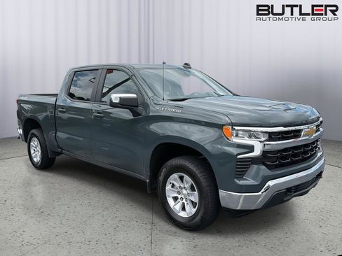Certified 2025 Chevrolet Silverado 1500 LT AWD/4WD image 8