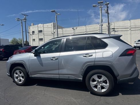 Used 2019 Toyota RAV4 XLE image 18