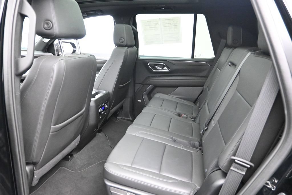 Used 2024 Chevrolet Tahoe Z71 AWD/4WD image 13