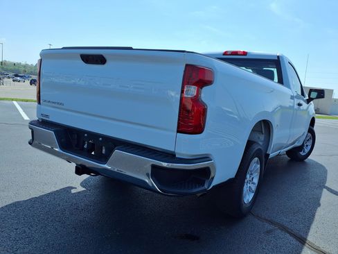 Used 2025 Chevrolet Silverado 1500 W/T image 21