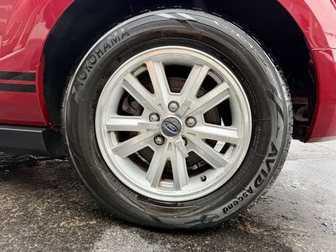 Used 2006 Ford Mustang Convertible RWD image 18
