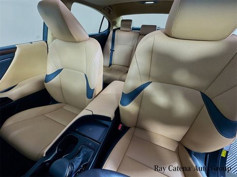 Certified 2024 Lexus ES 350 w/ Premium Package image 22