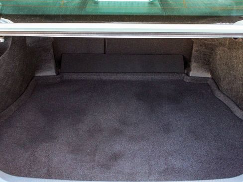 Used 2025 Toyota Camry SE image 39