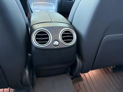 Certified 2022 Mercedes-Benz GLC 300 image 34