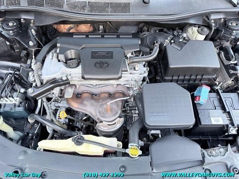 Used 2012 Toyota Camry LE FWD image 19