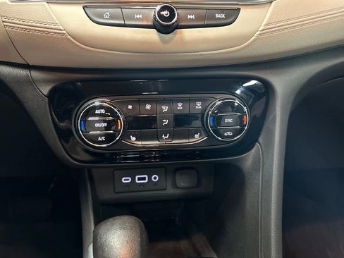 Used 2023 Buick Encore GX Select w/ Safety Package II image 18