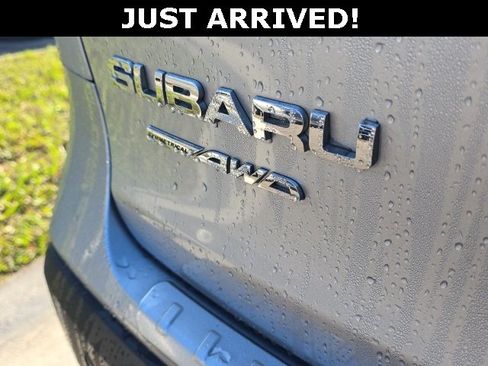 Used 2021 Subaru Ascent Limited w/ Technology Package image 8