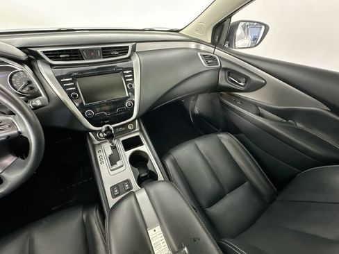 Used 2020 Nissan Murano SL w/ Moonroof Package FWD image 11